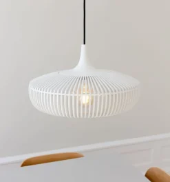 Abat-jour en chêne blanc Clava Dine 43 cm - UMAGE