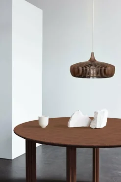 Abat-jour en chêne foncé Clava Dine 43 cm - UMAGE