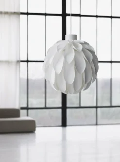 Abat-jour en feuille blanche 51 cm Norm 12 - Normann Copenhagen
