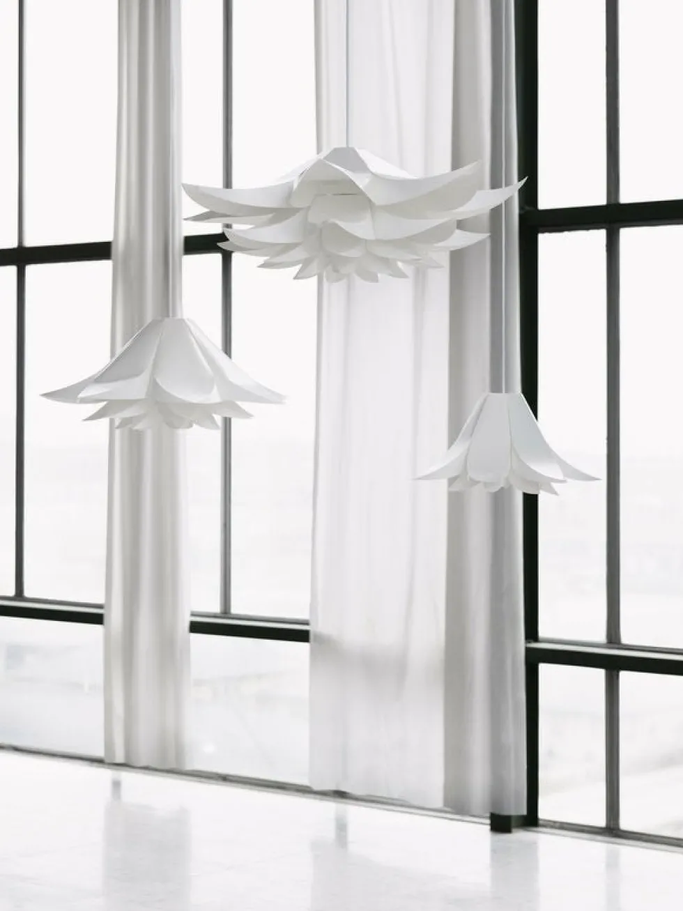 Abat-jour en feuilles blanc 85 cm Norm 06 - Normann Copenhagen