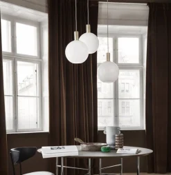 Abat-jour globe blanc Opal Shade Sphère - Ferm Living