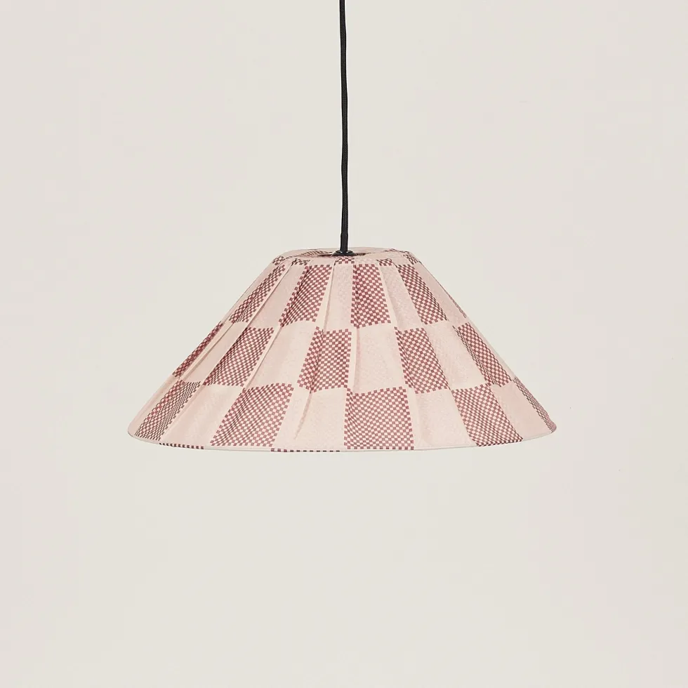 Abat-jour plissé pour suspension en voile de coton à carreaux rouge et rose 50 cm Ava - Nobodinoz