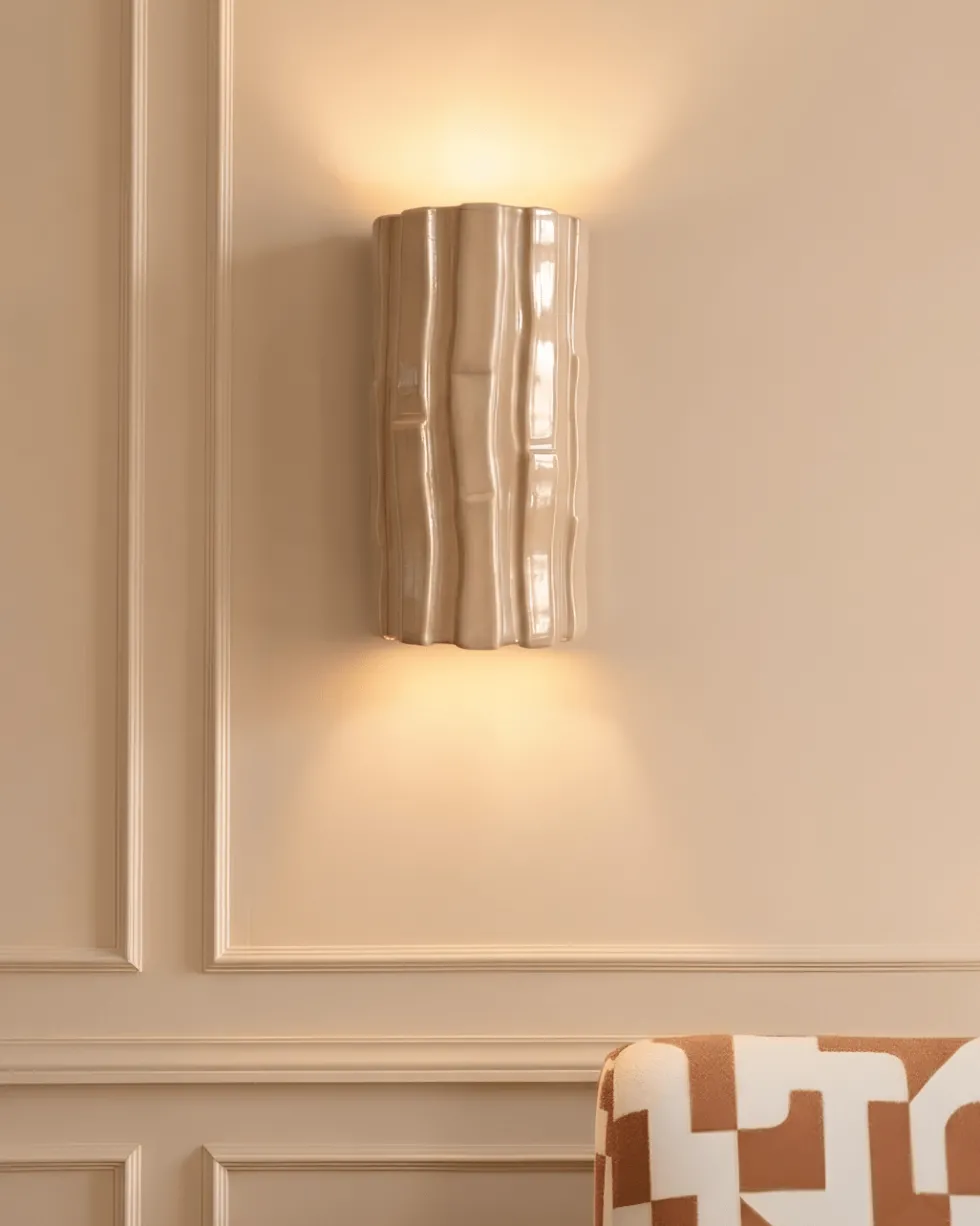 Applique murale en céramique beige sable Tejo - Carré Coco