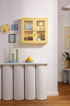 Armoire murale en acier jaune beurre et verre cannelé 60x18x57cm The Kit - Mustard Made