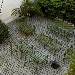 Banc de jardin avec accoudoirs en métal anthracite Palissade - HAY