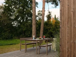 Banc de jardin avec dossier en acier noir 110x34cm Linear - Muuto
