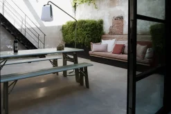 Banc de jardin en pin desert sage 170x32x47cm Avenue - Zuiver
