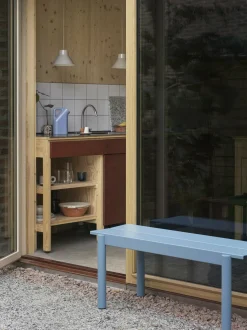 Banc d'extérieur en acier bleu ciel 170 x 34 cm Linear - Muuto