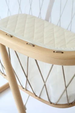 Berceau avec matelas coco hazelnut Kumi - Charlie Crane