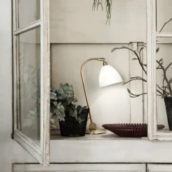 Bol décoratif perforé noir Matégot - Gubi