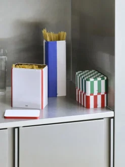 Boîte en fer bleu et blanc cassé damier - HAY