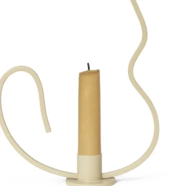 Bougeoir en fer poudré cachemire 18,4cm Valse - Ferm Living