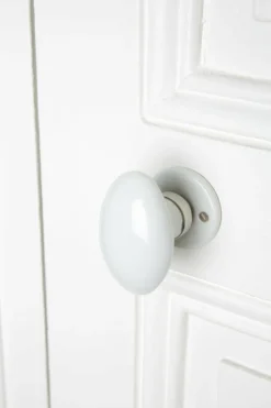 Bouton simple ovale en porcelaine blanche sur rosace - Merigous