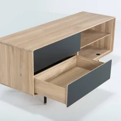 Buffet bas en chêne blanchi huilé et tiroirs en linoléum noirs 45 x 150 cm Fina - Gazzda