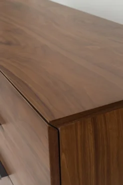 Buffet en noyer 180cm Travis - Zuiver