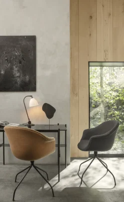 Bureau en acier poli et marbre gris TS - Gubi