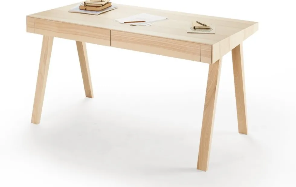 Bureau en bois lituanien 140 cm 4.9 Drawers - Emko