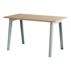 Bureau en chêne éco-certifié 130 x 70 cm piètements bleu pâle New Modern -Tiptoe