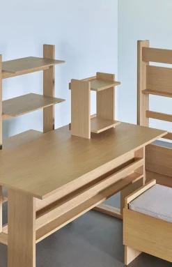 Bureau en chêne naturel Forma - Hübsch