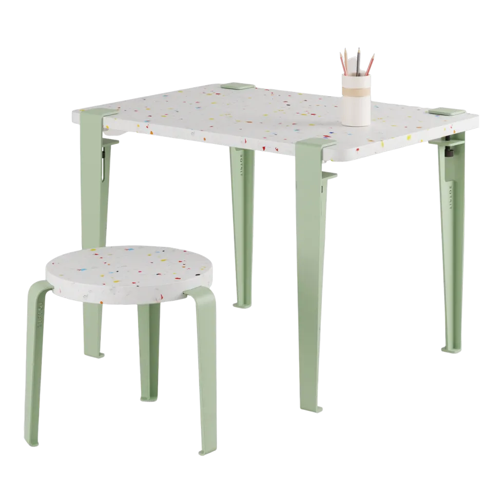 Bureau enfant plastique recyclé 70 x 50 cm vert Tutti Frutti et tabouret vert Mini Lou - Tiptoe