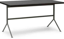 Bureau gris en bois de pin foncé 150 x 75 cm Kip - Normann Copenhagen