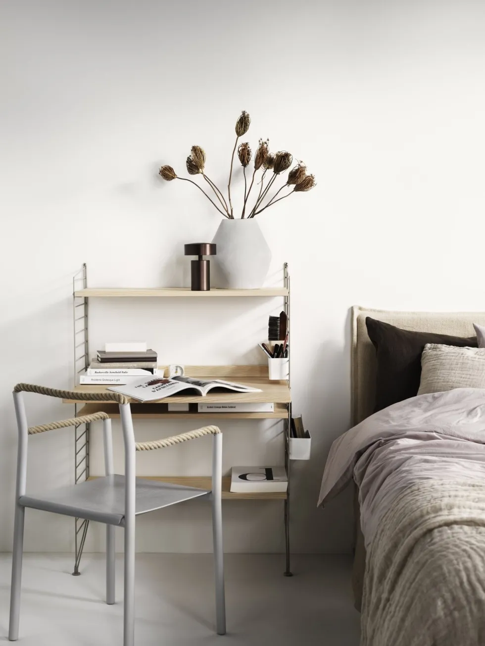 Bureau modulable en chêne et acier blanc 80 x 115 x 58 cm Combinaison H - String furniture