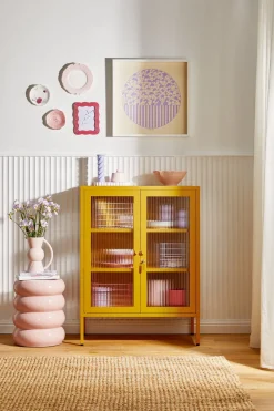 Cabinet en acier jaune moutarde et verre cannelé 74x40x100cm The Mixer - Mustard Made