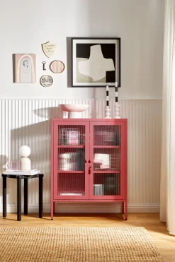 Cabinet en acier rose baie et verre cannelé 74x40x100cm The Mixer - Mustard Made