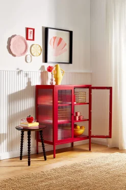 Cabinet en acier rouge coquelicot et verre cannelé 74x40x100cm The Mixer - Mustard Made