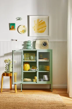 Cabinet en acier vert sauge et verre cannelé 74x40x100cm The Mixer - Mustard Made