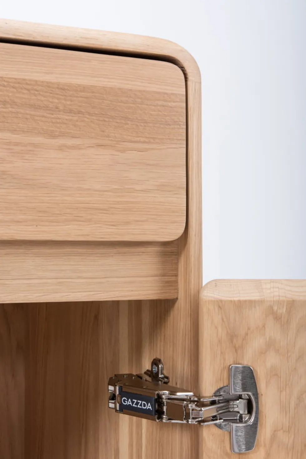 Cabinet en bois de chêne 90x45x10cm Fawn - Gazzda