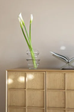 Cabinet en bois d'hévéa et placage en frêne 45x100x120cm Raster - Zuiver
