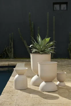 Cache-pot beige Hourglass XS - Ferm Living