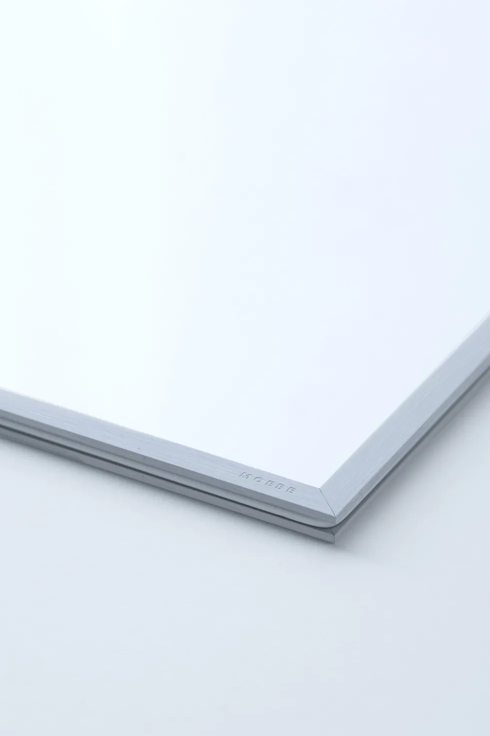 Cadre design à suspendre Frame Chrome A3 - Moebe