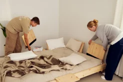 Canapé convertible avec 4 dossiers, tables d'appoints, matelas beige Social sofa bed - Karup Design