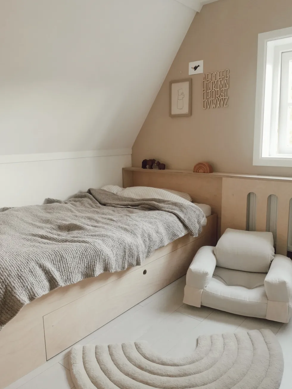 Canapé convertible en coton beige 140x122x70cm Hippo - Karup Design