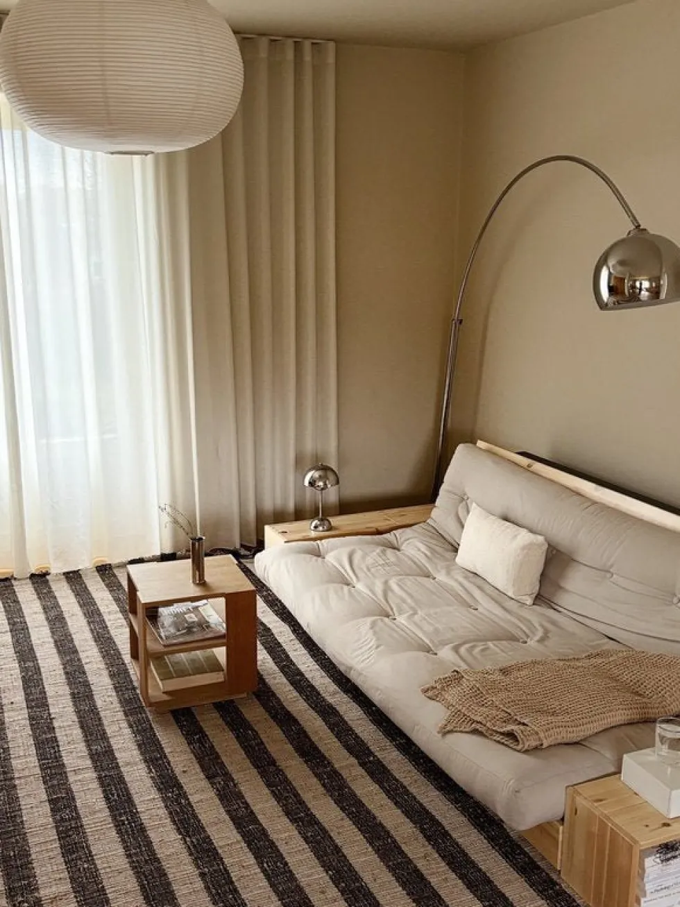 Canapé convertible en pin 244x166cm avec son futon sand et ses deux rangements Base - Karup Design