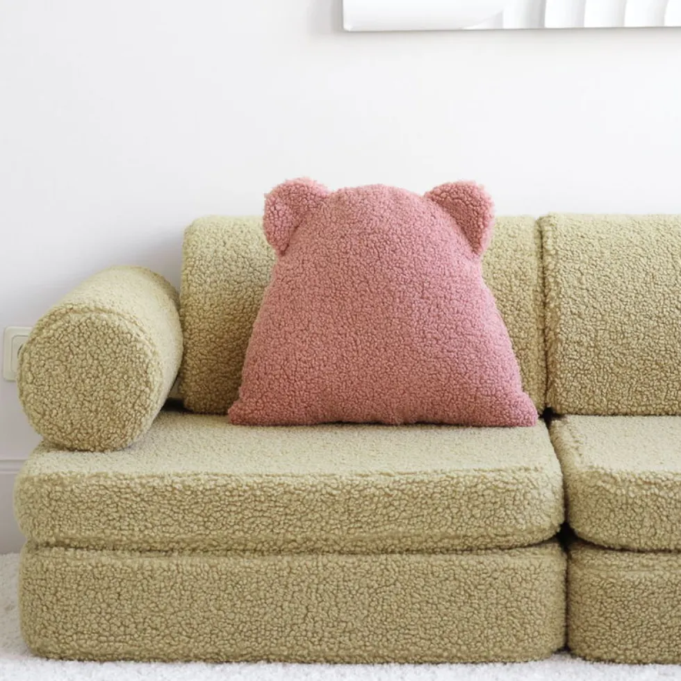 Canapé dépliable en sherpa bouclé matcha 136x78x40cm Settle - Wigiwama