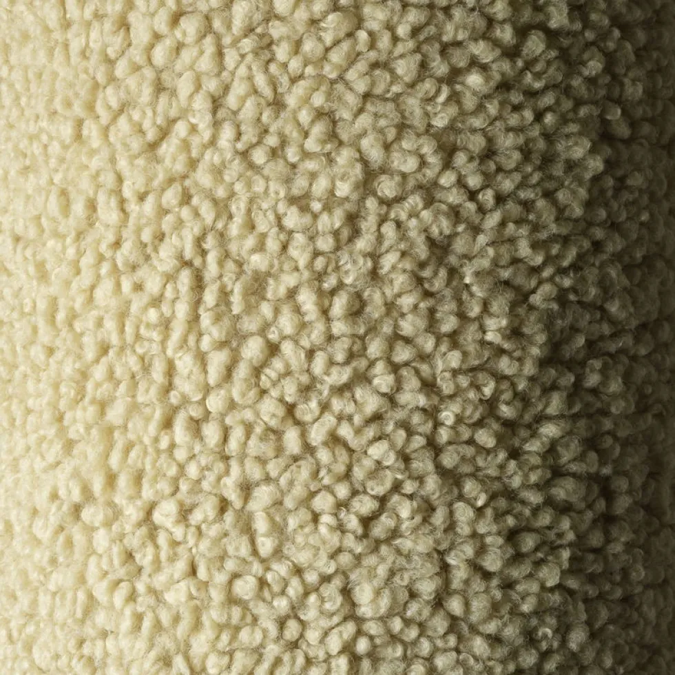 Canapé dépliable en sherpa bouclé matcha 136x78x40cm Settle - Wigiwama