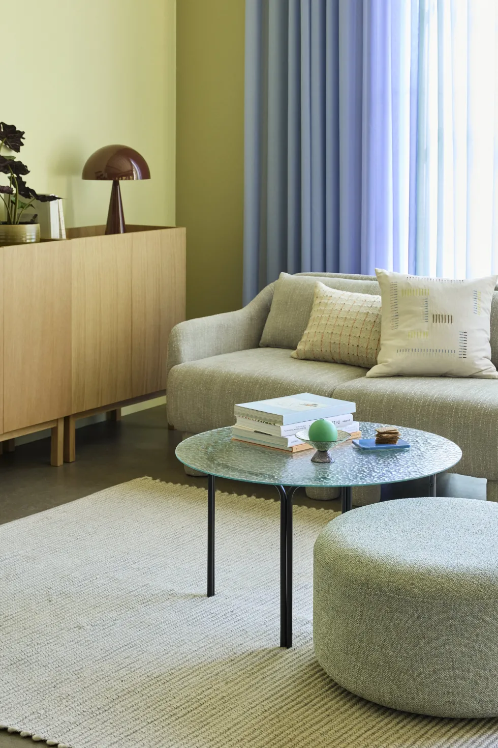 Canapé en tissu vert clair 224x83xH74 Elegance - Hübsch