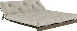 Canapé-lit en pin carob brown et lin 160 x 200 cm Roots - Karup Design