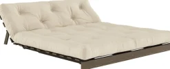 Canapé-lit en pin carob brown et tissu beige 160 x 200 cm Roots - Karup Design