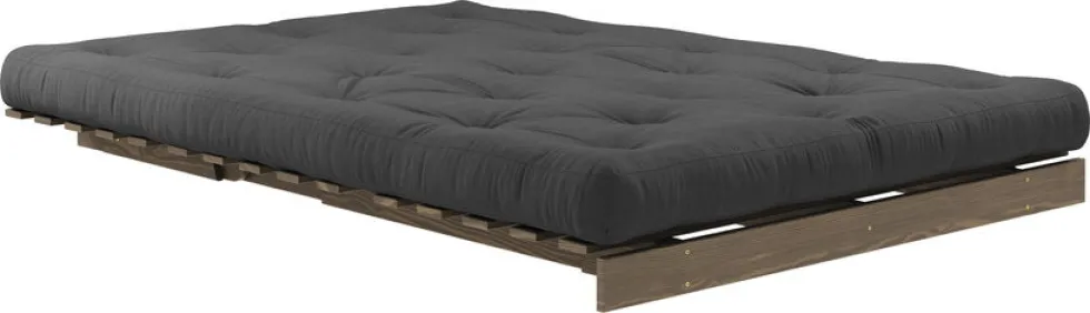 Canapé-lit en pin carob brown et tissu gris foncé 140 x 200 cm Roots - Karup Design