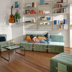 Canapé modulable 3 places en velours barcelone bleu clair 204x102x68cm Curt - Ambivalenz