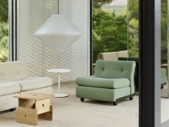 Canapé 2 places coque blanc crème et tissu gris beige Amanta - HAY