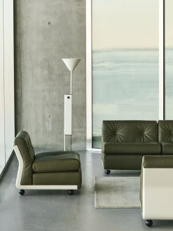 Canapé 2 places coque blanc crème et tissu gris beige Amanta - HAY