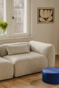 Canapé 3 places en polyester desert beige bouclé Yaro - noo.ma
