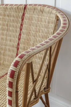 Canapé 2 places structure en rotin naturel filets en résine rouge 80 x 120 x 61 Bagatelle - KOK