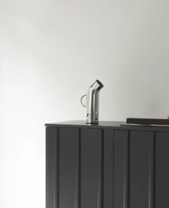 Carafe design en acier poli miroir Pipe - Normann Copenhagen