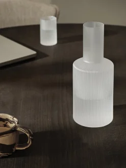 Carafe givrée Ripple - Ferm living